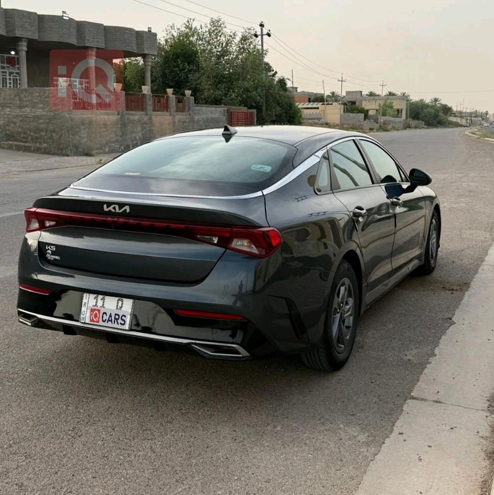 كيا K5